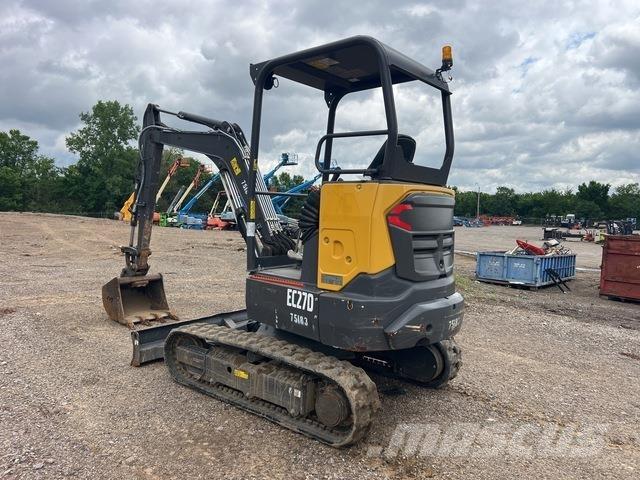 Volvo EC27D Paletli ekskavatörler