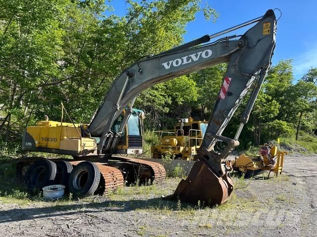 Volvo EC290B Paletli ekskavatörler