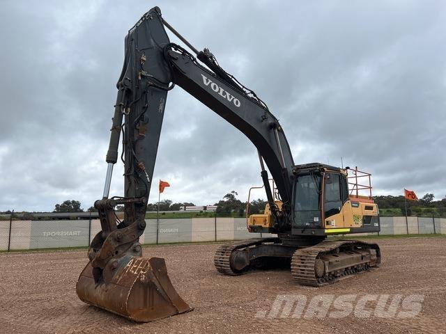 Volvo EC300DL Paletli ekskavatörler