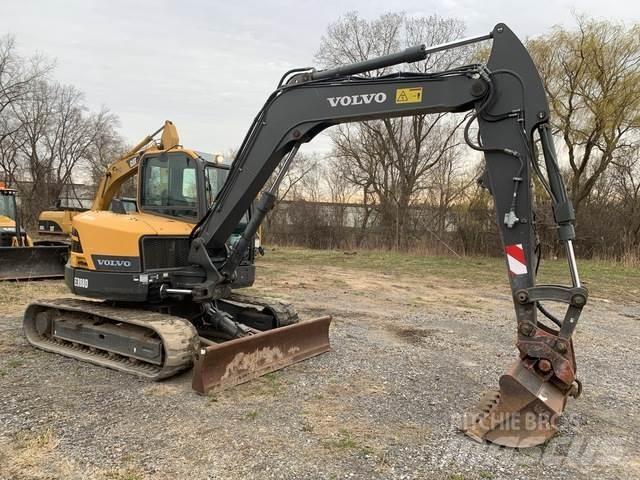 Volvo ECR88D Paletli ekskavatörler