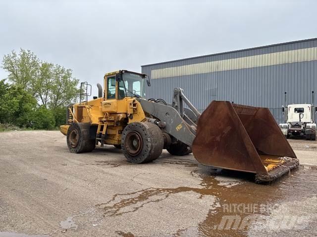 Volvo L220E Tekerlekli yükleyiciler