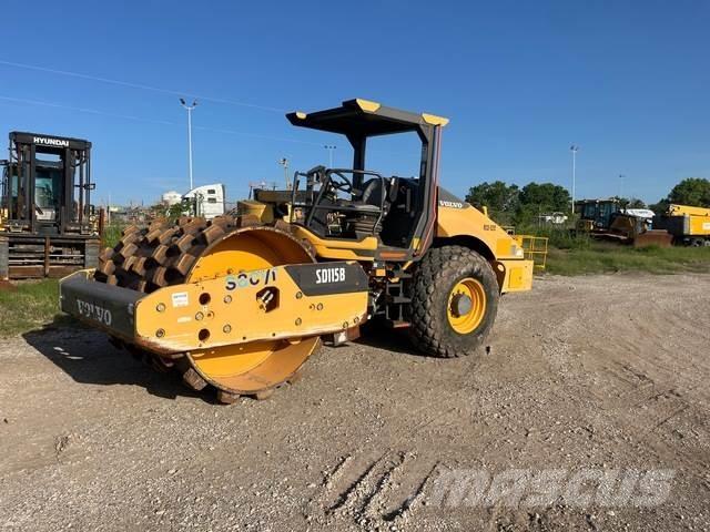 Volvo SD115B Tek tamburlu silindirler