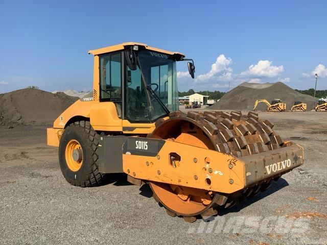 Volvo SD115B Tek tamburlu silindirler
