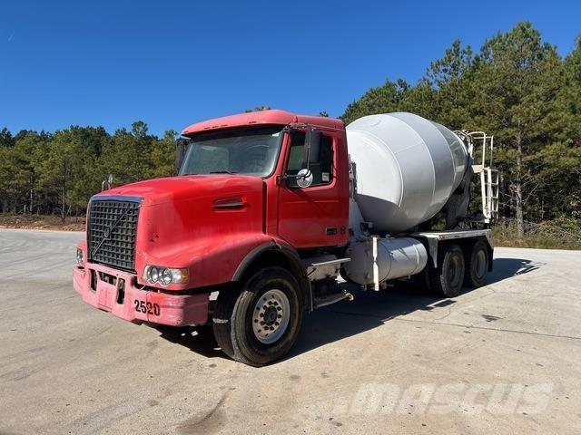 Volvo VHD64B Diger kamyonlar