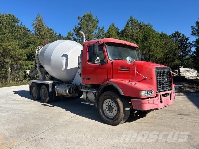 Volvo VHD64B Diger kamyonlar