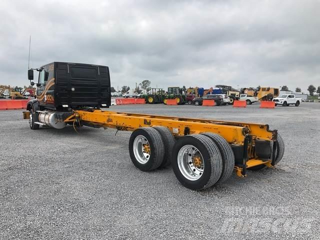 Volvo VHD64F Kabinler