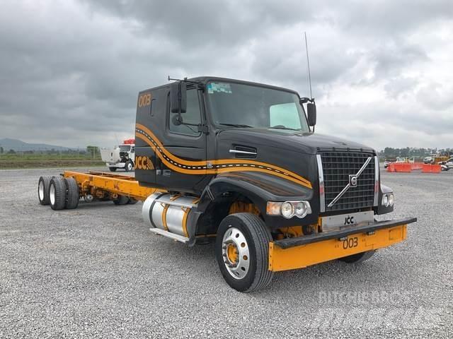 Volvo VHD64F Kabinler