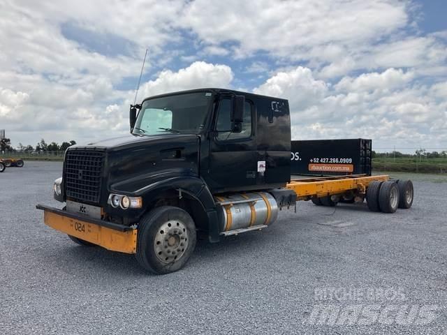 Volvo VHD64F Kabinler