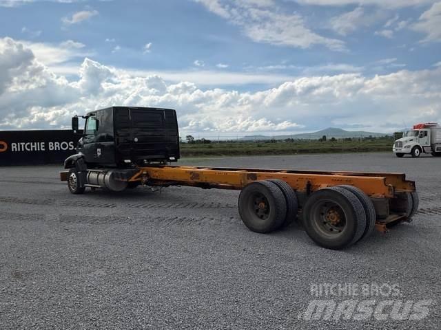 Volvo VHD64F Kabinler