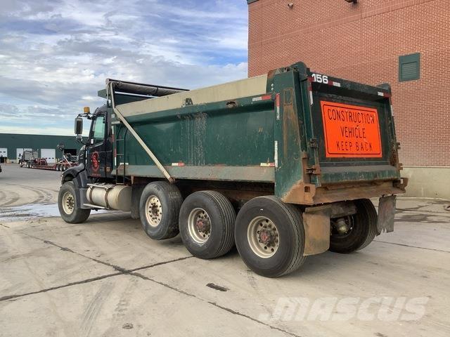 Volvo VHD84F Damperli kamyonlar