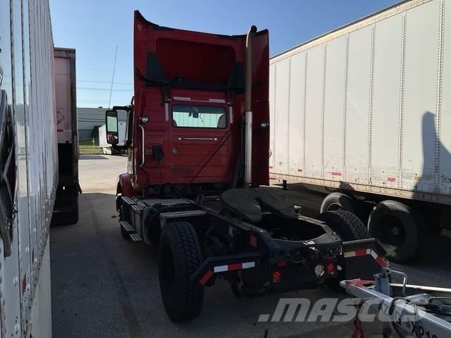 Volvo VNM42T Çekiciler