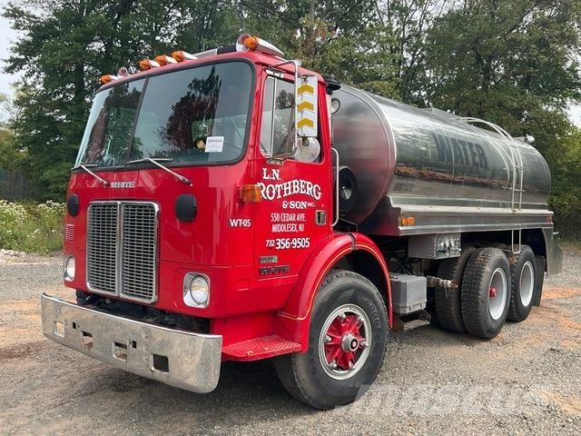 White  Su tankerleri