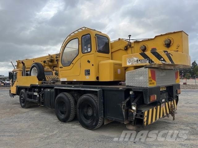 XCMG QY25K Yol-Arazi Tipi Vinçler (AT)