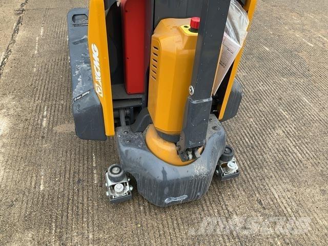 XCMG XCC-LW20 Paletleyiciler