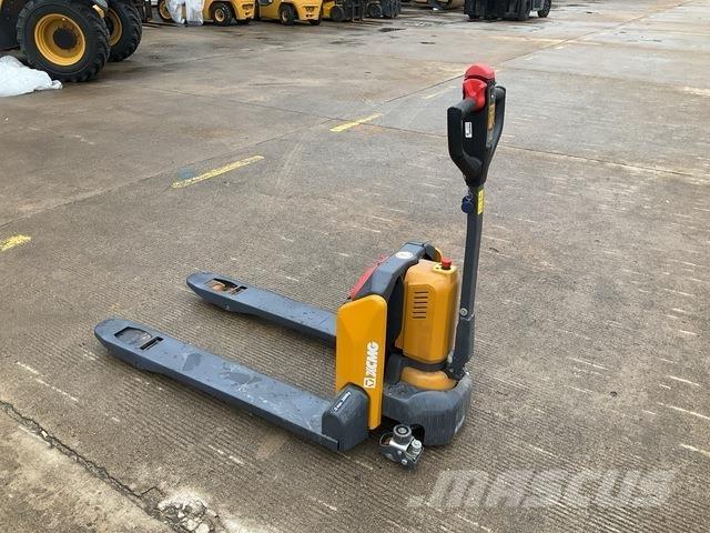 XCMG XCC-LW20 Paletleyiciler