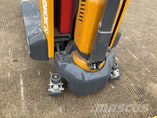 XCMG XCC-LW20 Paletleyiciler