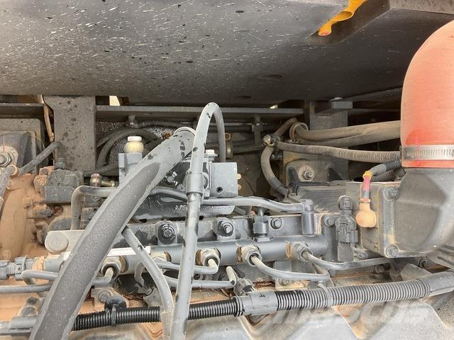 XCMG XE245DK Paletli ekskavatörler