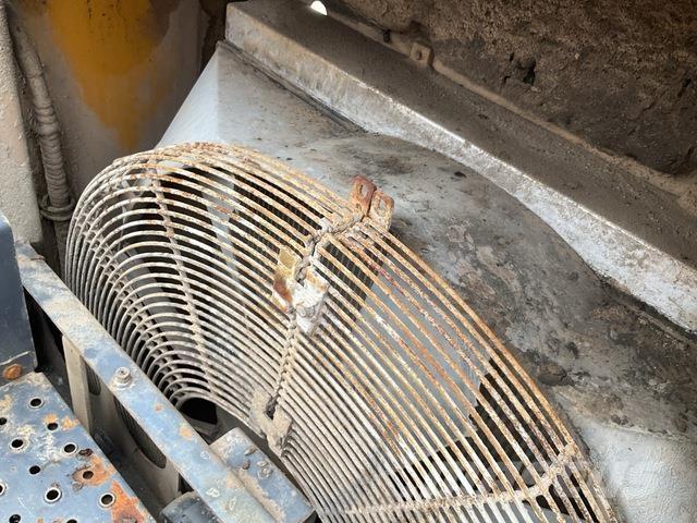 XCMG XE900D Paletli ekskavatörler