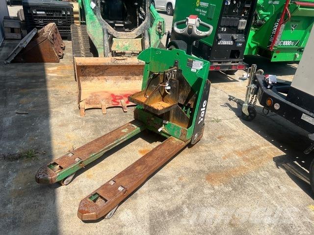 Yale MPB045VG Transpaletler