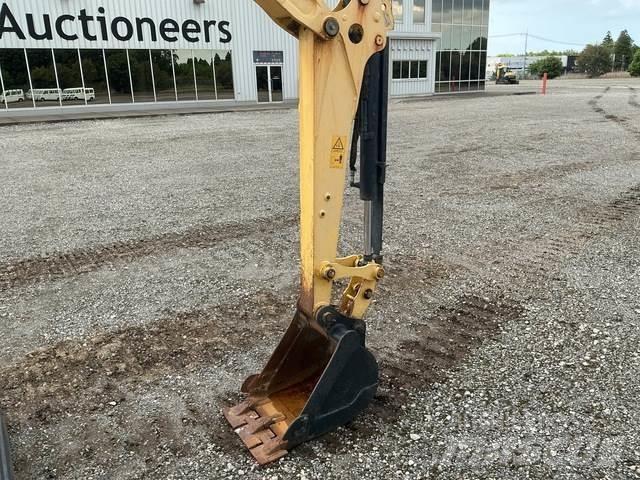 Yanmar B3-6A Paletli ekskavatörler