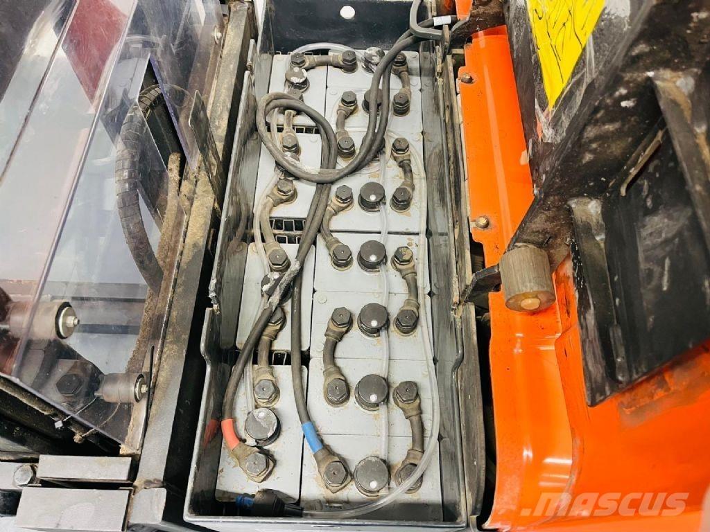 BT SPE160L Yaya kumandali istif makinasi