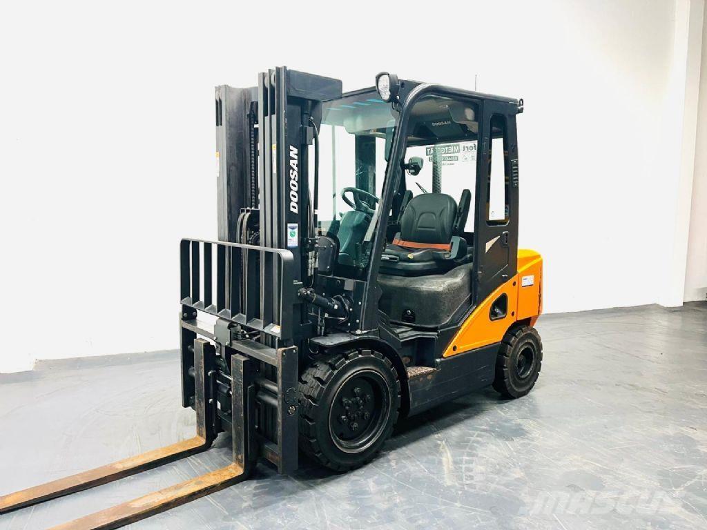 Doosan D30S-7 Dizel forkliftler