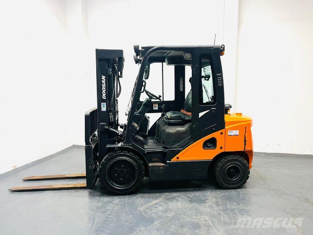 Doosan D30S-7 Dizel forkliftler