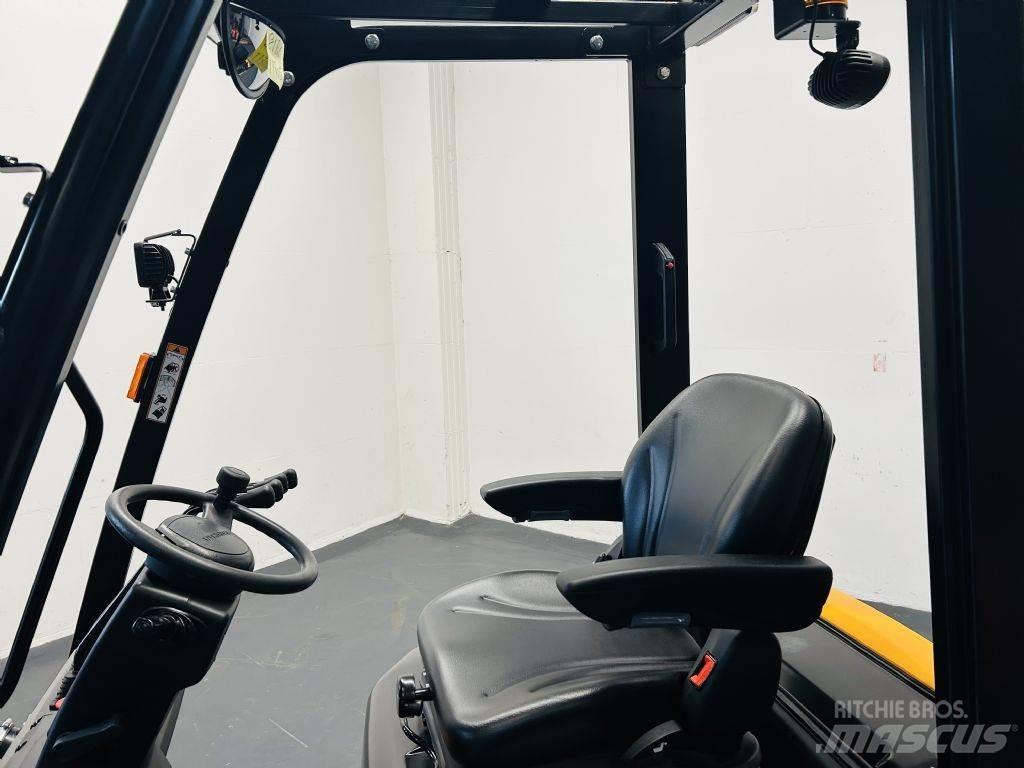 Hangcha CPD18-XEY2-SI Elektrikli forkliftler