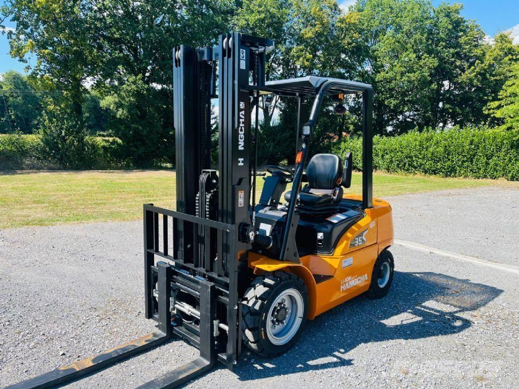 Hangcha CPD35-XE Elektrikli forkliftler