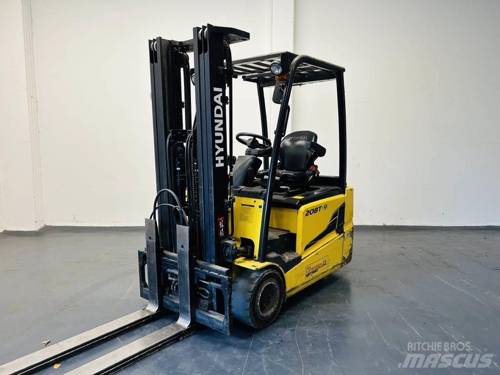 Hyundai 20BT-9 Elektrikli forkliftler