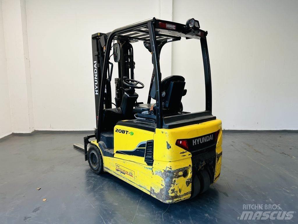 Hyundai 20BT-9 Elektrikli forkliftler