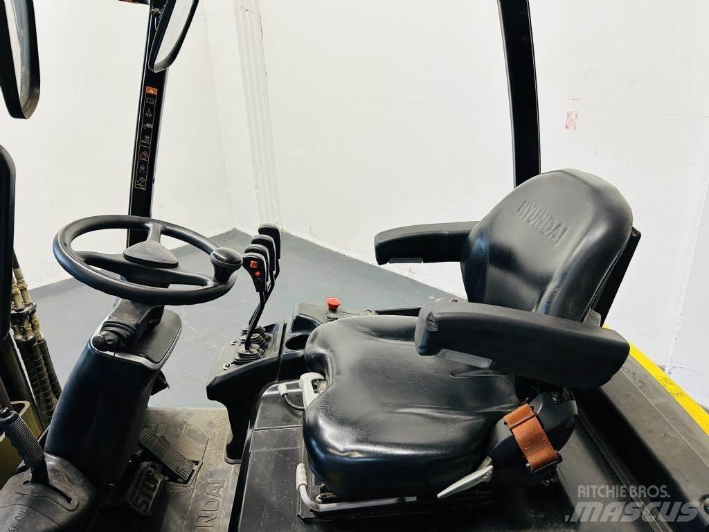 Hyundai 20BT-9 Elektrikli forkliftler