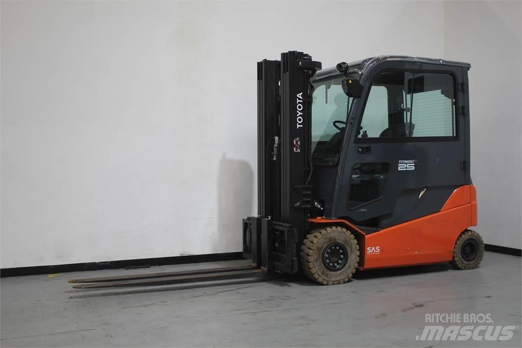 Toyota 8FBMT25 Elektrikli forkliftler