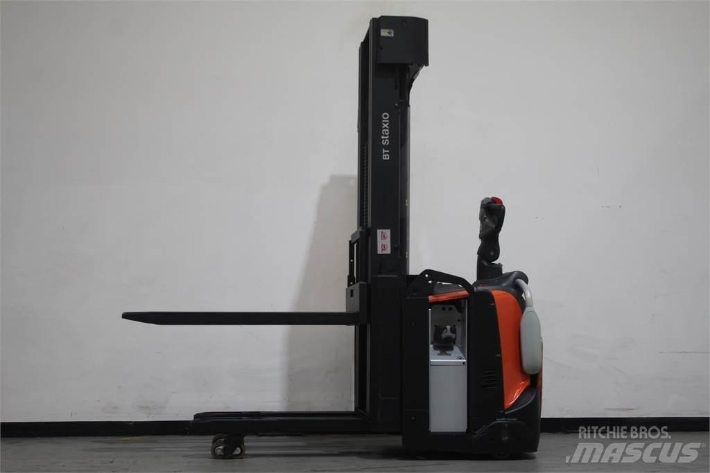Toyota SPE160L Yaya kumandali istif makinasi