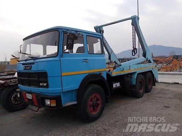 Fiat 697 NP Vinçli kamyonlar
