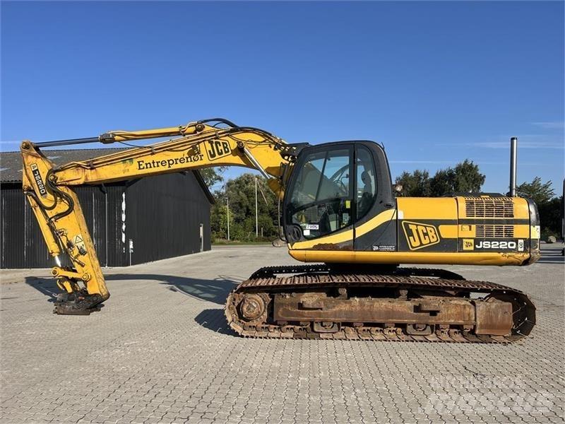 JCB JS220LC Paletli ekskavatörler