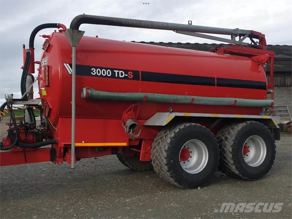 Hi-Spec 3000 TD-S Gübre dagitma tankerleri