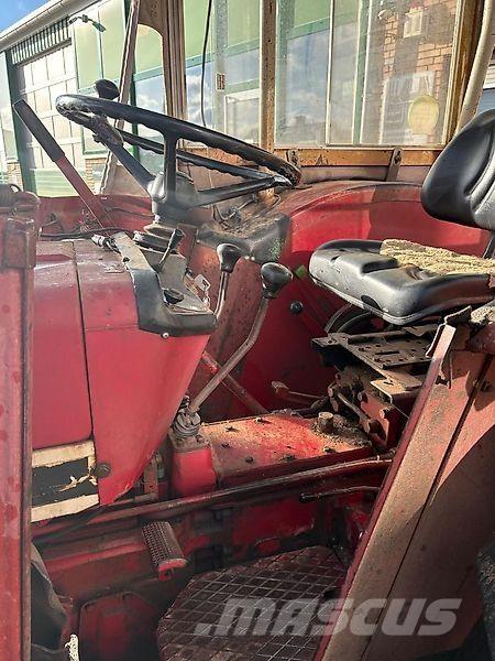 IHC 533A Traktörler