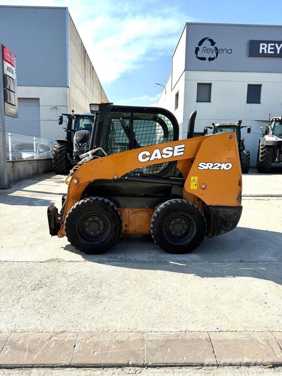 CASE SR210 Tekerlekli yükleyiciler