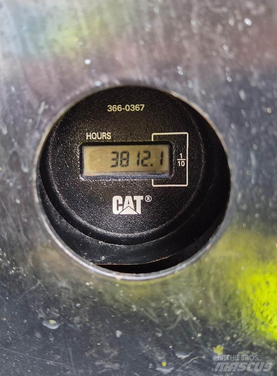 CAT 305E2 Midi ekskavatörler 7 - 12 t