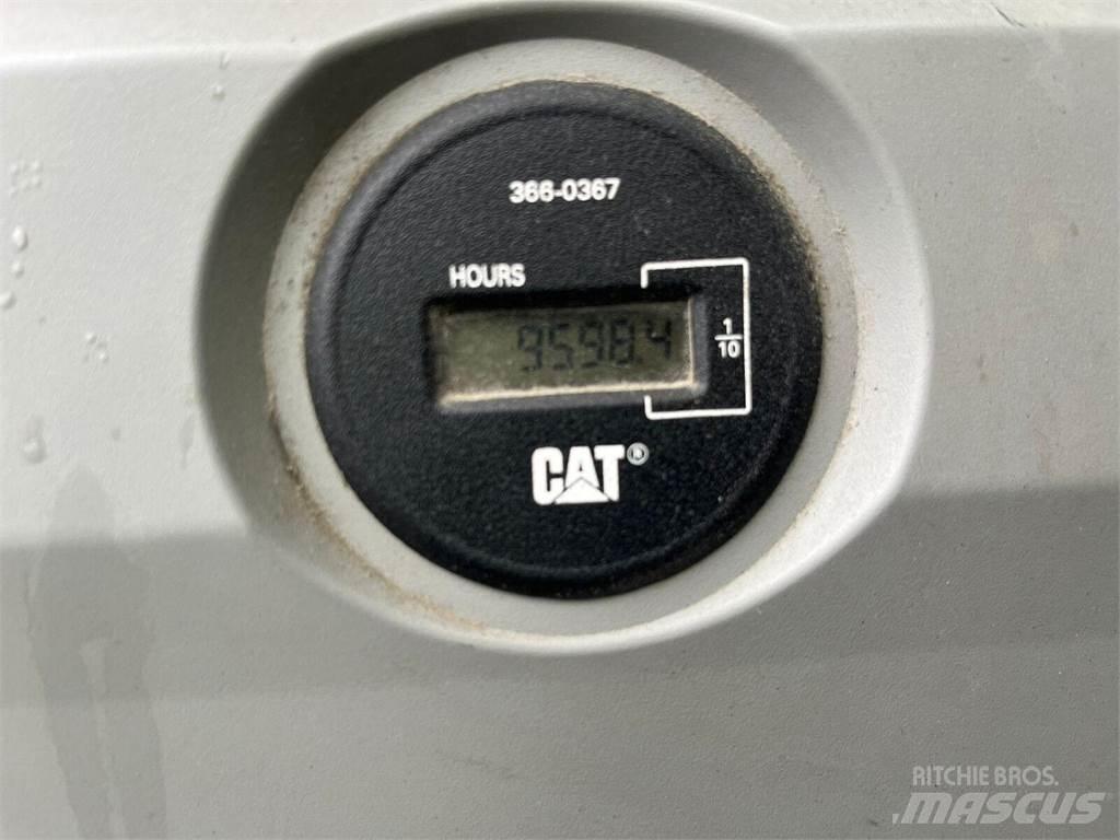 CAT 352F XE Paletli ekskavatörler