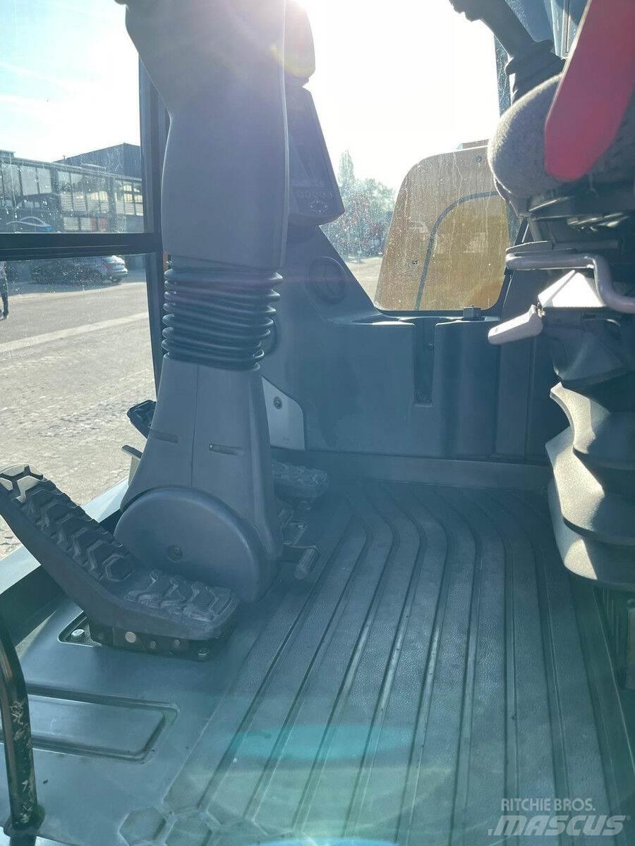 CAT M315F Lastik tekerli ekskavatörler