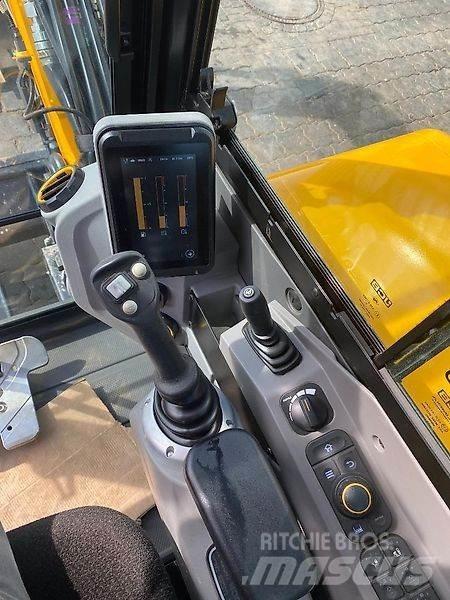 JCB 56Z Paletli ekskavatörler