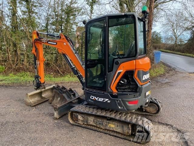 Doosan DX27Z Diger
