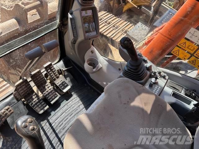 Hitachi ZX210-6 Paletli ekskavatörler