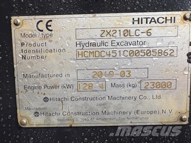 Hitachi ZX210LC-6 Paletli ekskavatörler