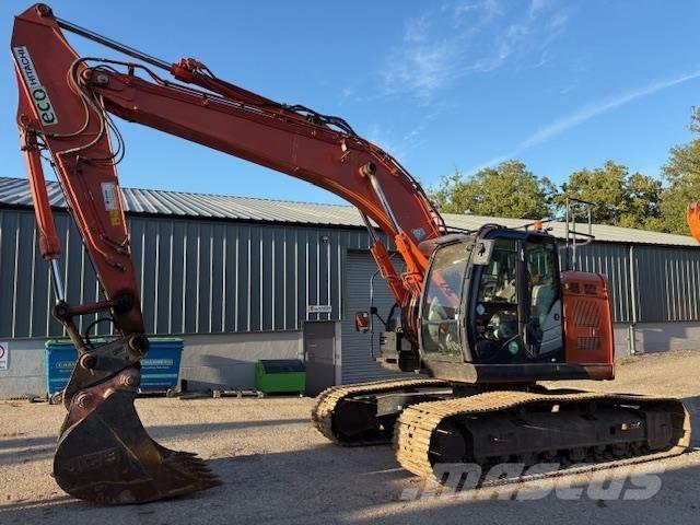 Hitachi ZX225 US-6 Paletli ekskavatörler