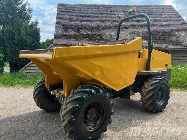 Mecalac 6T Belden kirma kamyonlar