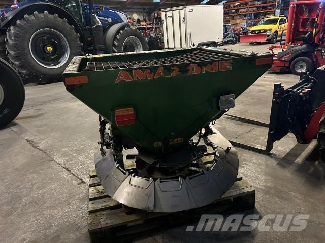 Amazone ES300 Kum ve tuz serpiciler