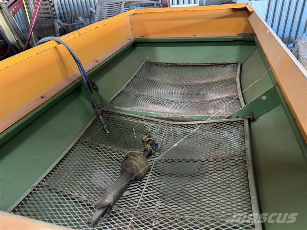 Amazone ZA-U 1801 Sıvı gübre serpme makineleri